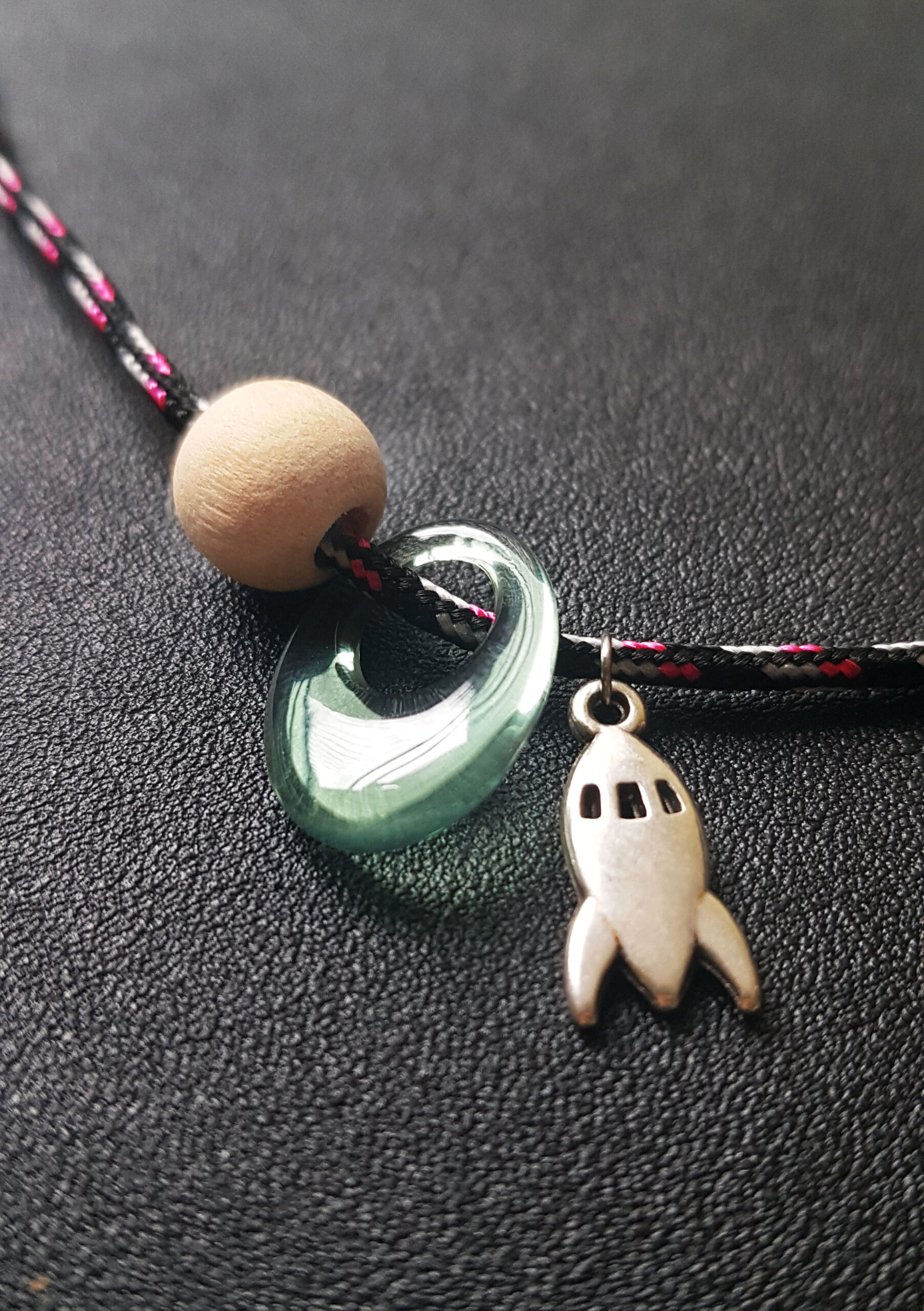 COLLIER GALAXIE – Image 2